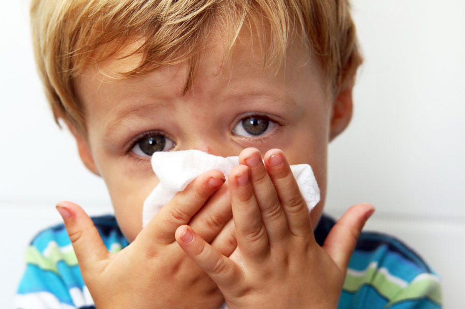 No te olvides de los lavados nasales en los niños más pequeños